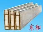 輕質(zhì)復(fù)合墻板、隔墻板    輕質(zhì)隔墻板