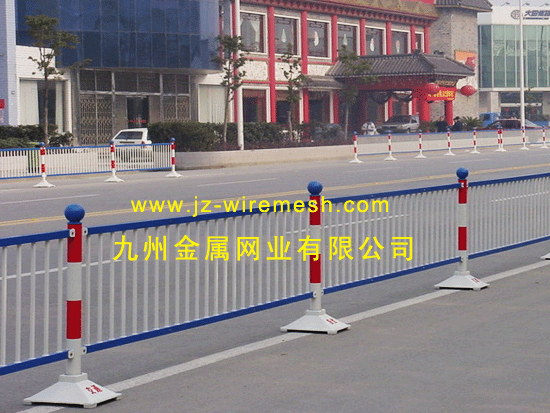 沈陽市政護(hù)欄交通護(hù)欄