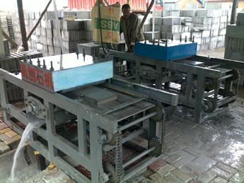 道牙石成型機(jī) 六角磚脫模機(jī)
