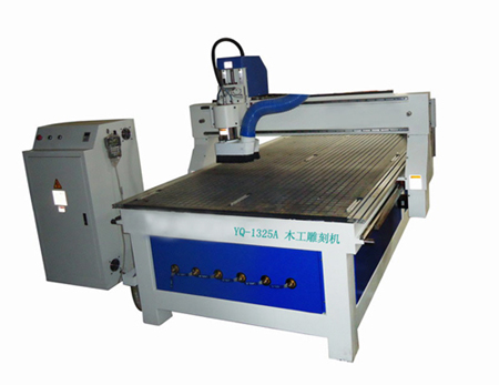 1325木工雕刻機(jī)，仿古家俱雕刻機(jī)