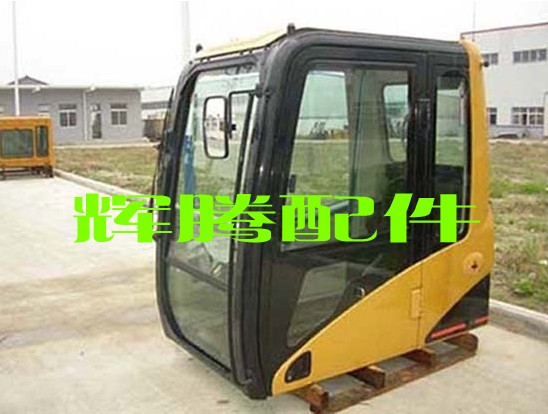 卡特挖掘機駕駛室