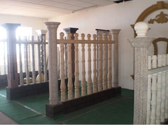 山東藝術(shù)圍欄機(jī)械