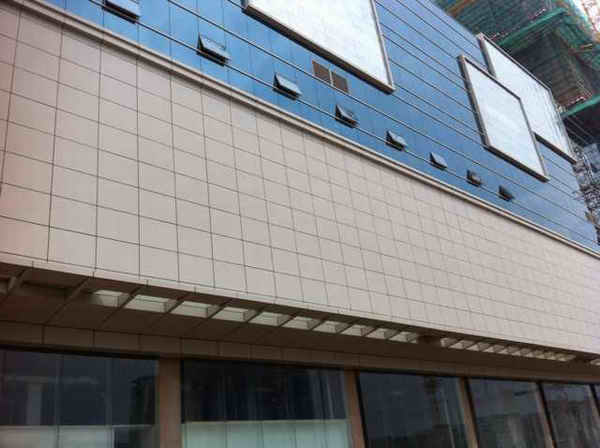 中國(guó)鋁單板品牌，廣東鋁單板廠家直銷鋁單板