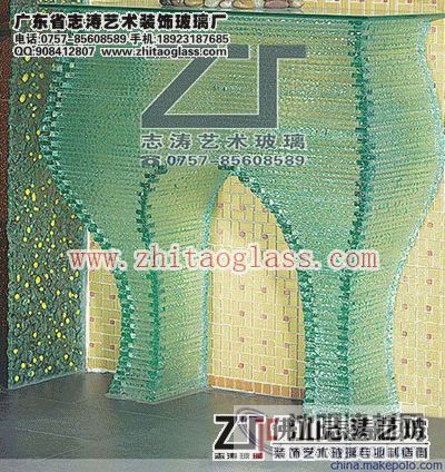 專業(yè)打造各式的疊層玻璃造景，時(shí)尚，新穎