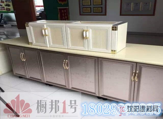 河南鄭州瓷磚柜體鋁材廠家就找櫥邦1號