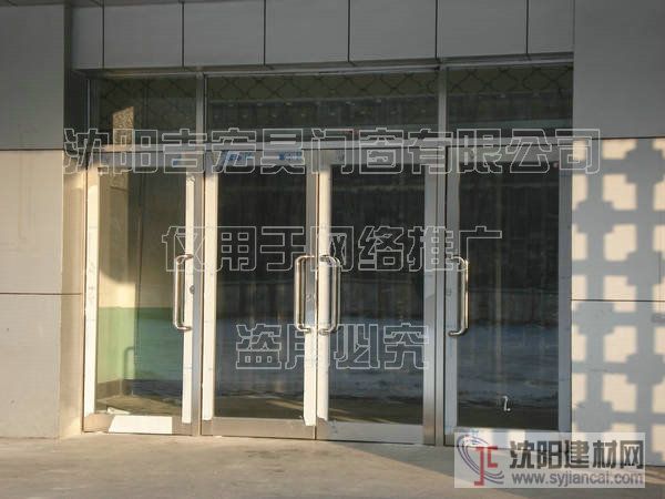 白鋼門(mén)專業(yè)安裝