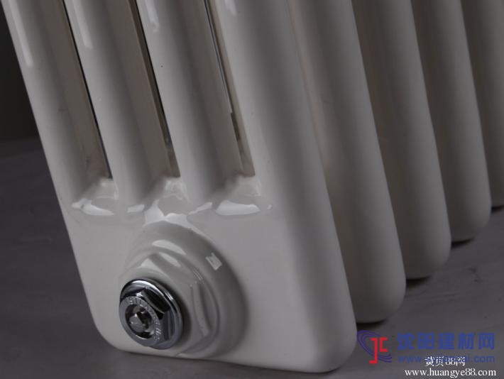 鋼制圓三柱散熱器；45x100；QFGZ309