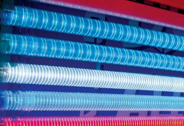 眾光LED-流通型護(hù)欄管系列