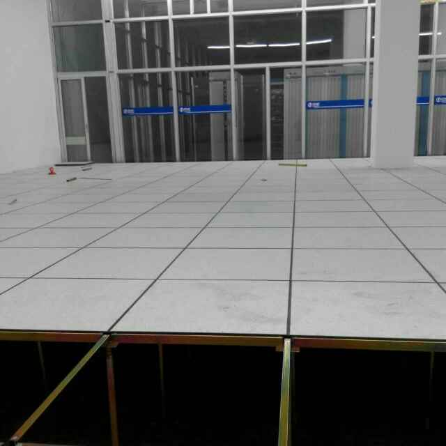 沈陽思蕊防靜電地板廠，陶瓷防靜電地板廠