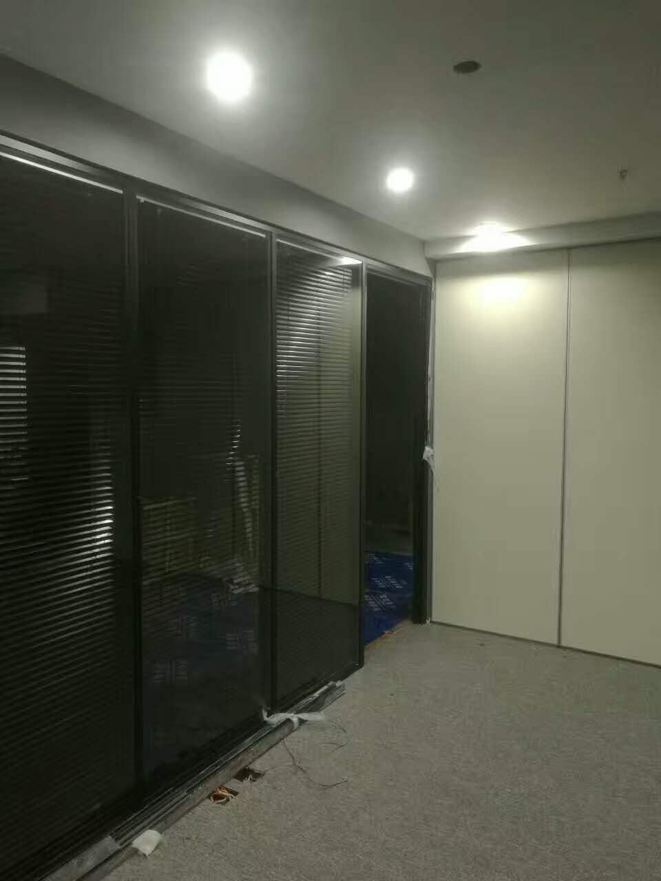 華府天地活動隔斷，玻璃隔斷
