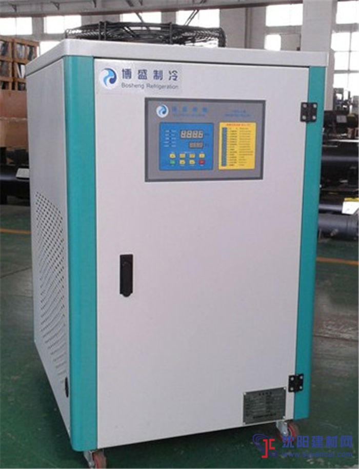 上海工業(yè)冷水機(jī)，箱式低溫冷水機(jī)