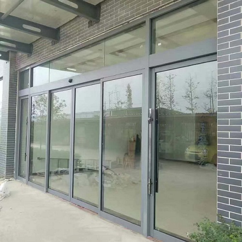 自動(dòng)門廠家專業(yè)團(tuán)隊(duì)制作設(shè)計(jì)安裝——沈陽(yáng)吉宏昊門廠