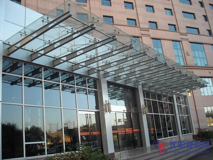 大連鋼結構廠家網(wǎng)架價格